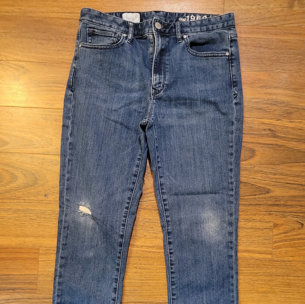 Dark Wash distressed high rise skinny